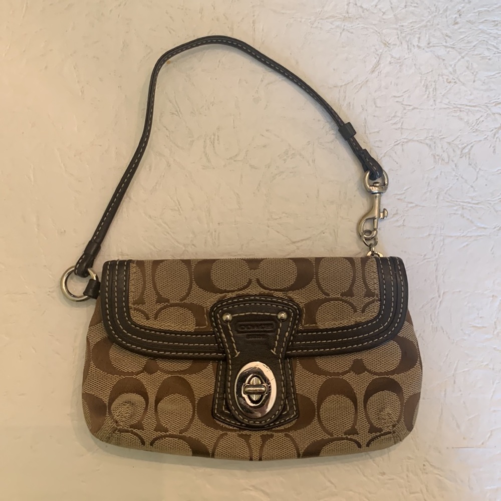 Coach Wallet - Picture 4 of 6